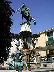 Innsbruck statue